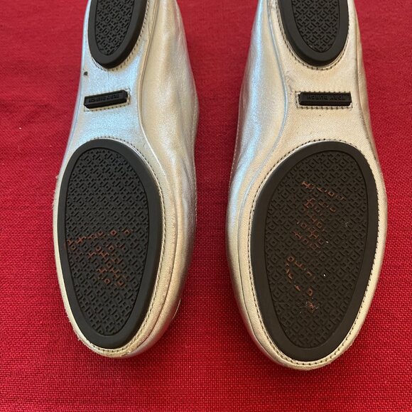 Tory Burch Silver Metallic Flats - Picture 5 of 7